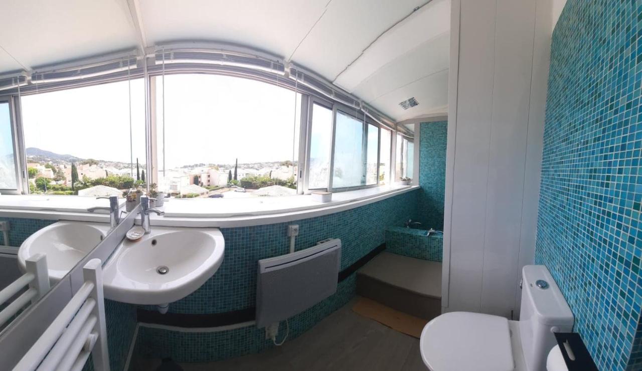 Superbe Appartement Avec Balcon Vue Mer ! Carqueiranne Bagian luar foto